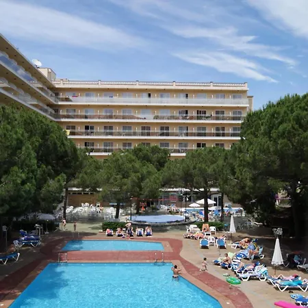 Oasis Park 4* Σαλού