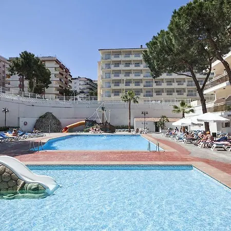 Oasis Park 4* Σαλού