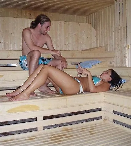 Hotel Oasis Park 4*