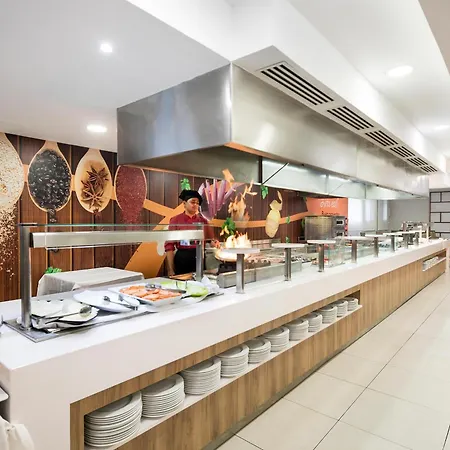 Oasis Park Hotel Salou
