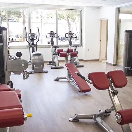 Oasis Park فندق سالو