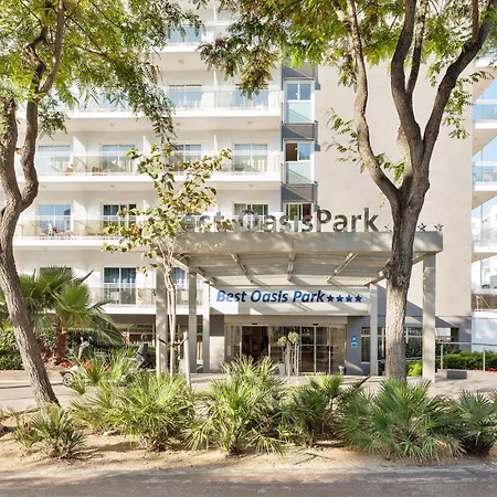 Oasis Park Hotel