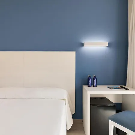 Oasis Park 4* Salou