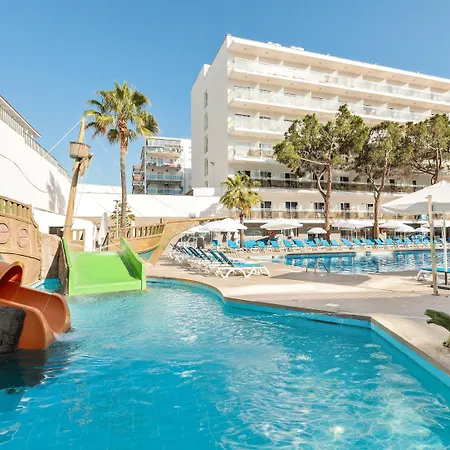 Oasis Park Hotel