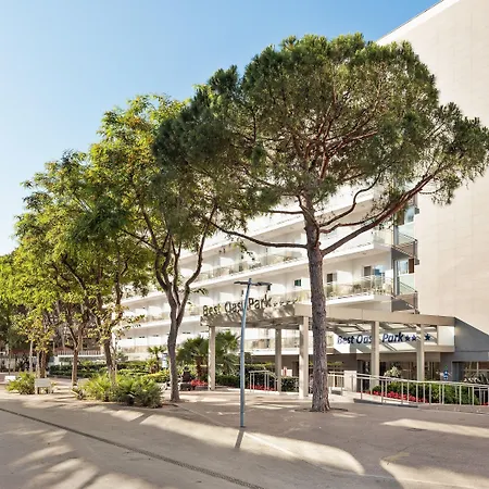 Oasis Park 4* Salou