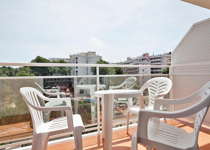 Oasis Park 酒店 萨洛