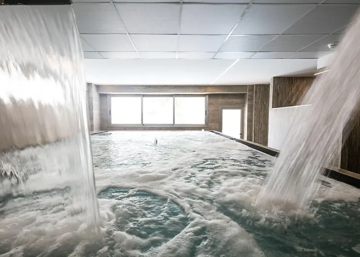 酒店 Oasis Park 萨洛