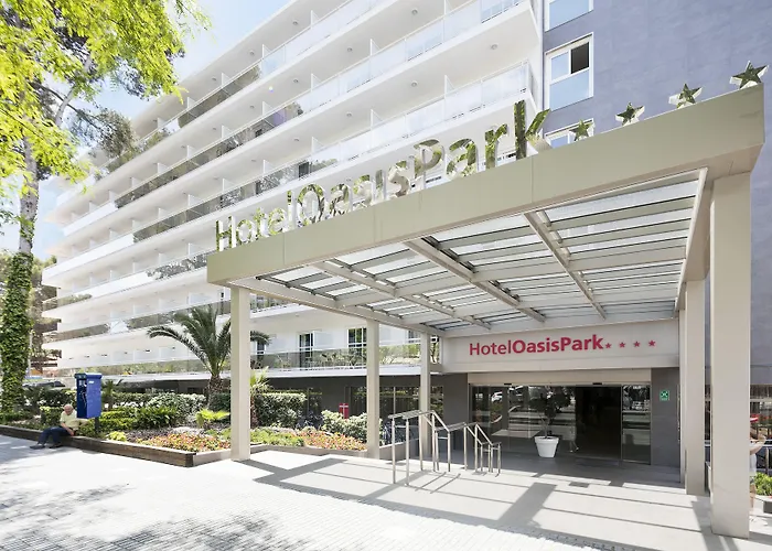 酒店 Oasis Park 4*