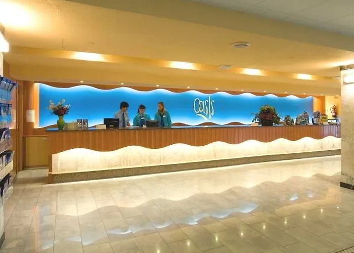 Oasis Park Hotel
