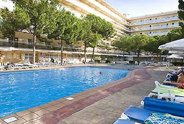 Oasis Park Отель Салоу